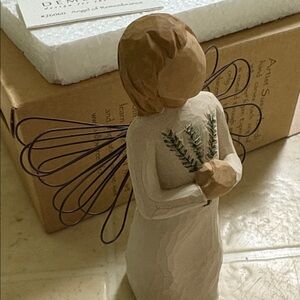 Demdaco angel of remembrance #26060 willow tree